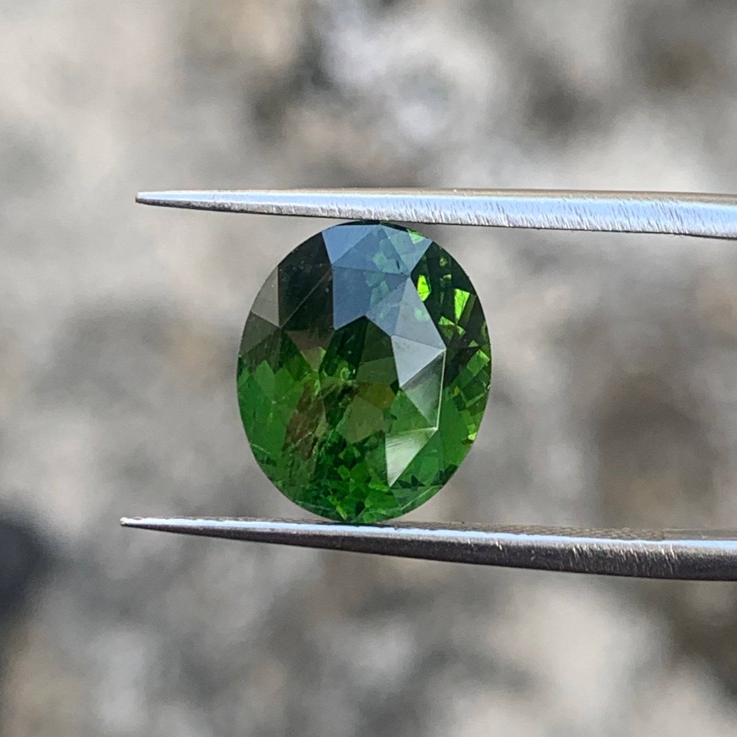 Green Zircon Oval Cut 5 Ct Natural Loose Gemstone For Jewelry Making 💎✨