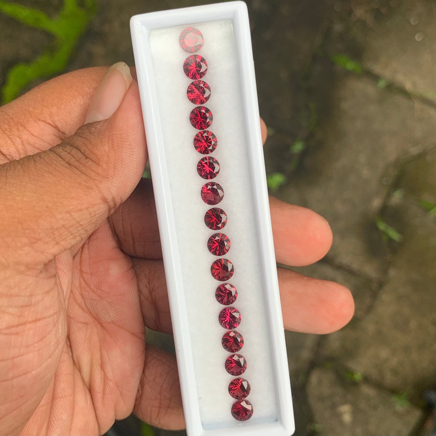 Brilliant Cut Red Garnet 12.45 Ct / 16 Stones Loose Gemstone Parcel For Jewelry Making 💎✨
