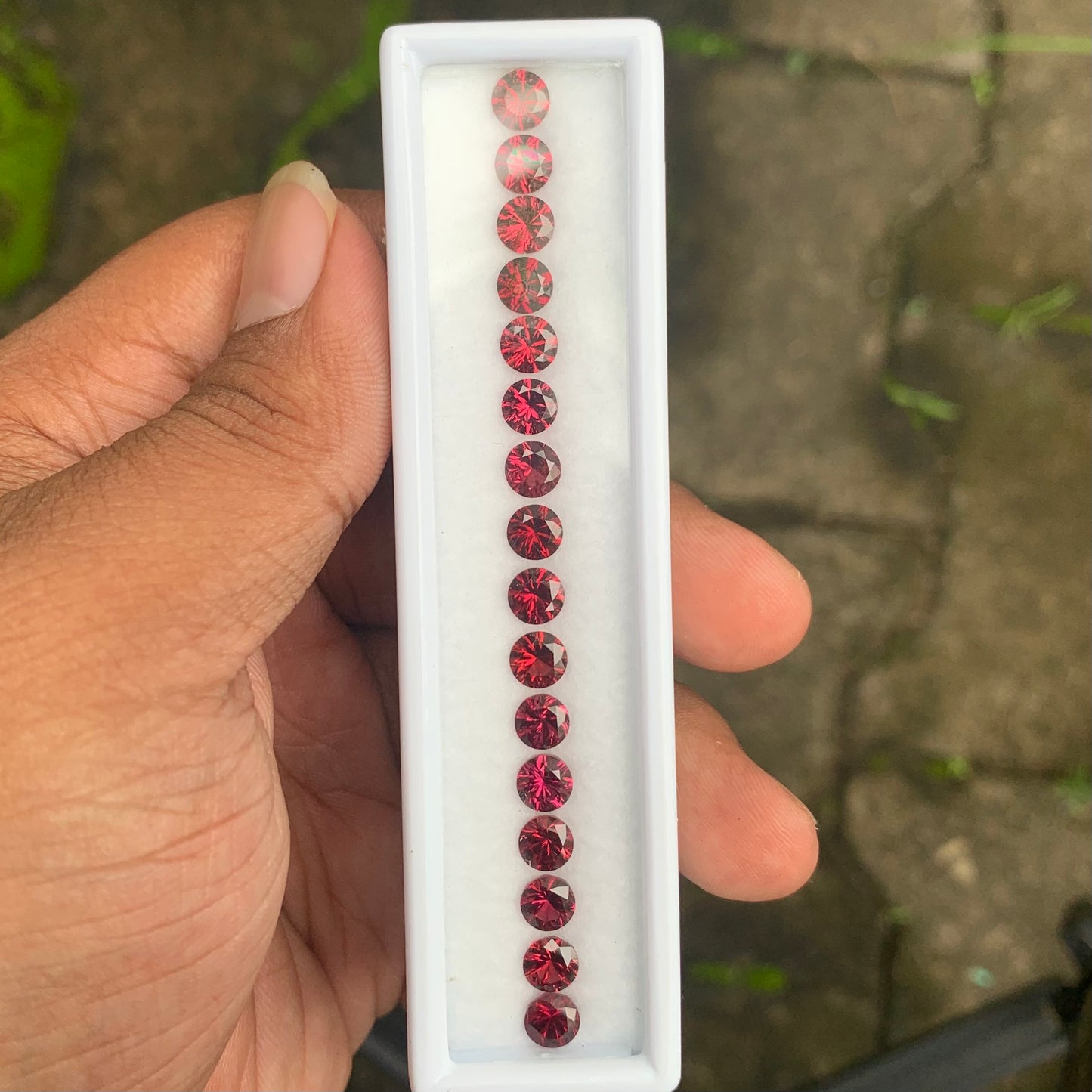 Brilliant Cut Red Garnet 12.45 Ct / 16 Stones Loose Gemstone Parcel For Jewelry Making 💎✨