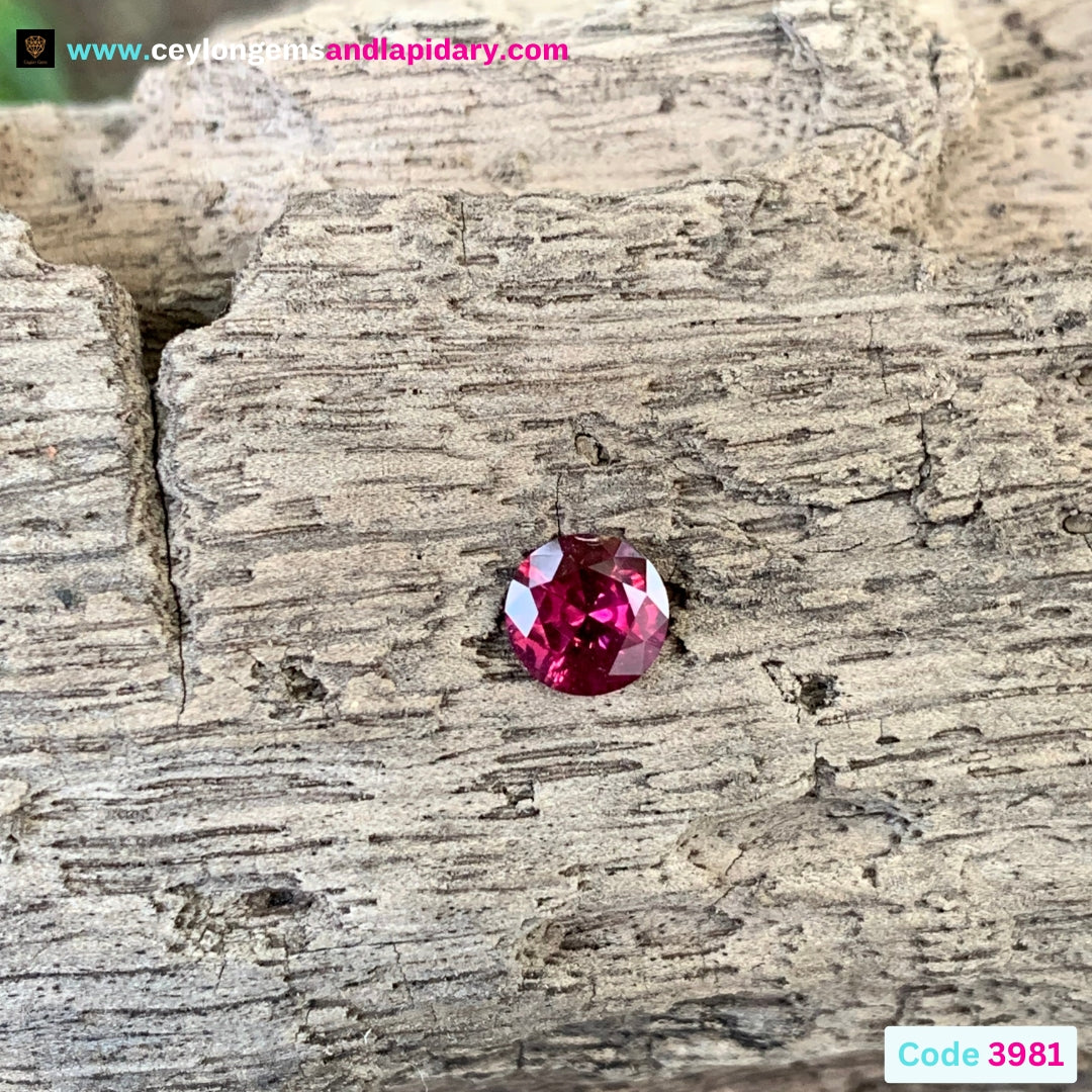 Red Garnet 5.4 mm Round 0.61 Ct Natural Loose Gemstone For Jewelry Making 💎✨