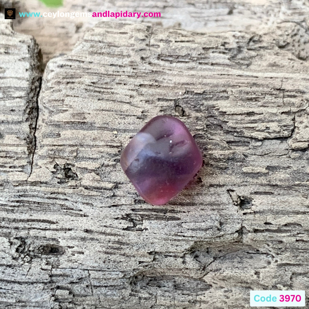 Spinel Crystal Octahedron 3.96 Ct Natural Unheated Earth mined Mineral Specimen from Sri Lanka 💎✨