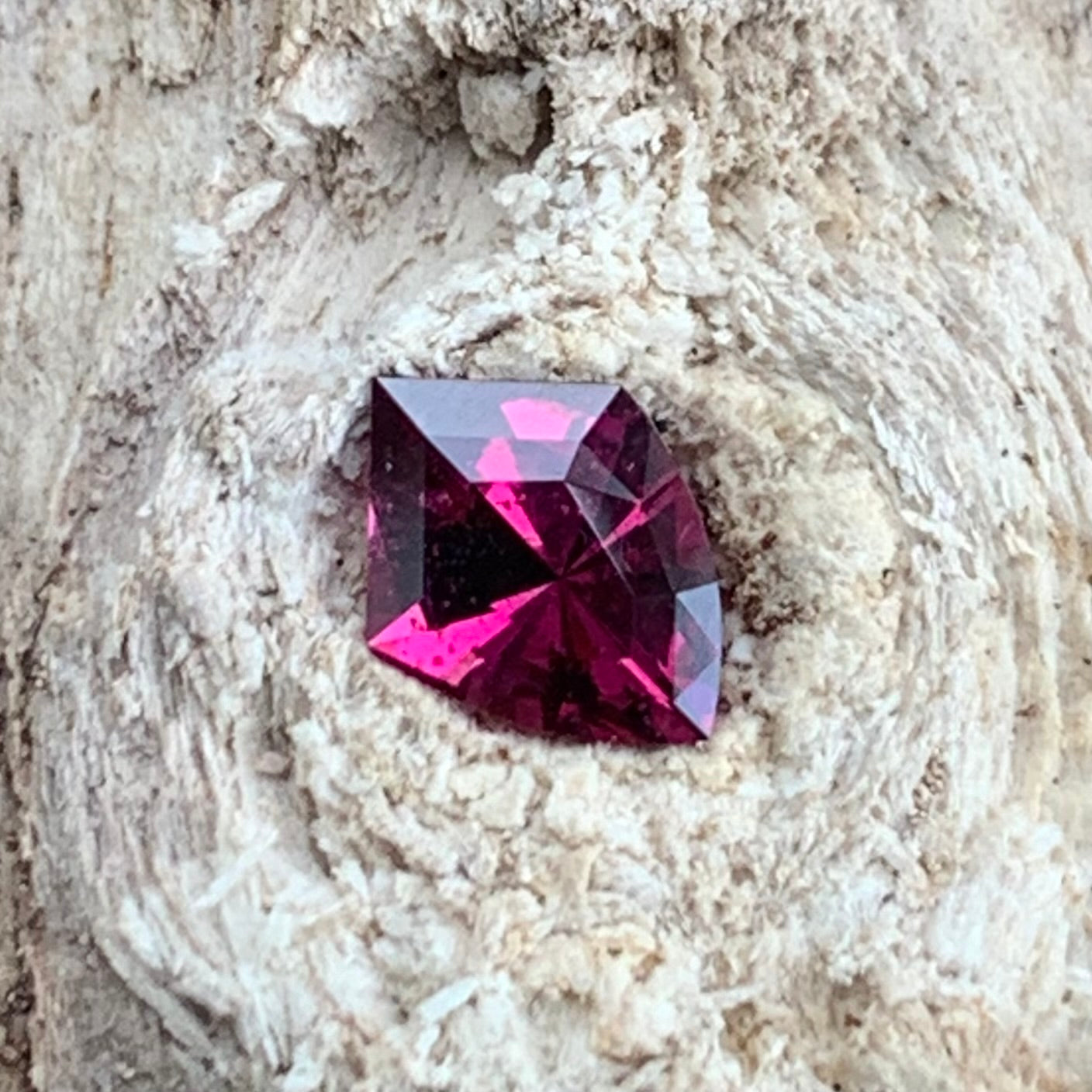 Red Garnet Shield 0.55 Ct Natural Loose Gemstone For Jewelry Making 💎✨