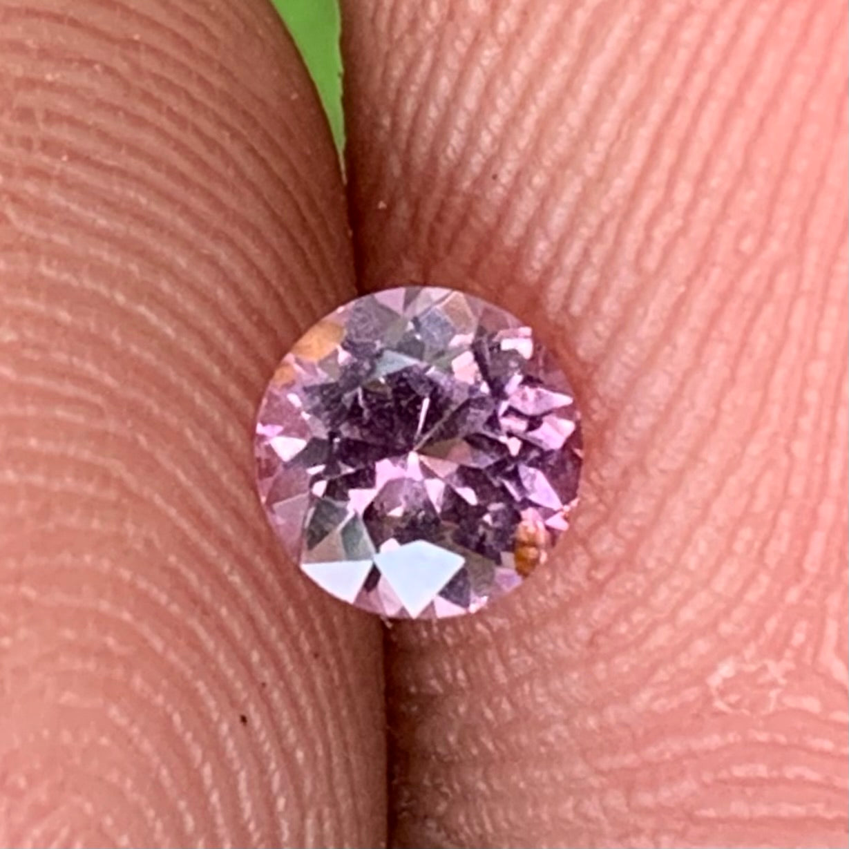 Purplish Pink Spinel Round 4.55 mm / 0.43 Ct Flower Cut Loose Gemstone For Jewelry Making