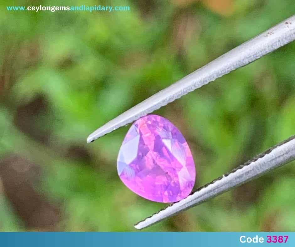 ✨ Hazy Sapphire - Purplish Pink Modified Trillion 1.2 Ct 💎