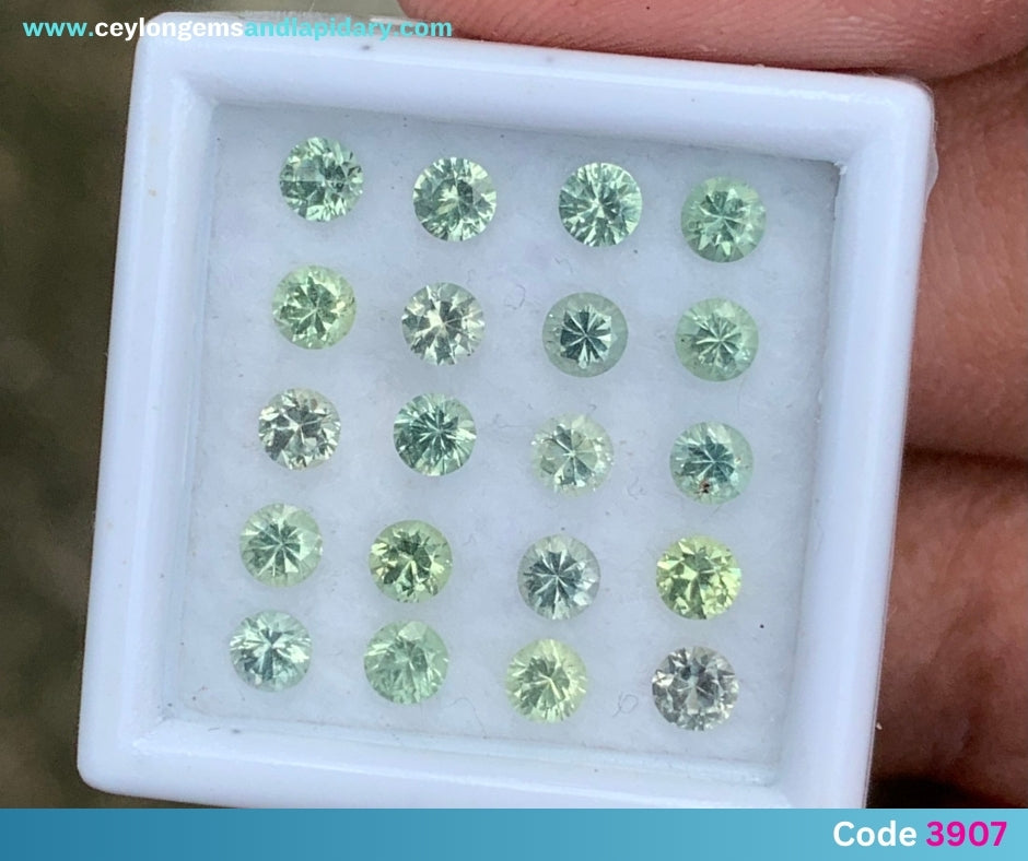 Green Sapphire - 2.9 mm Rounds, 2.41 Ct Loose Gemstone Parcel (20 Stones) 💎