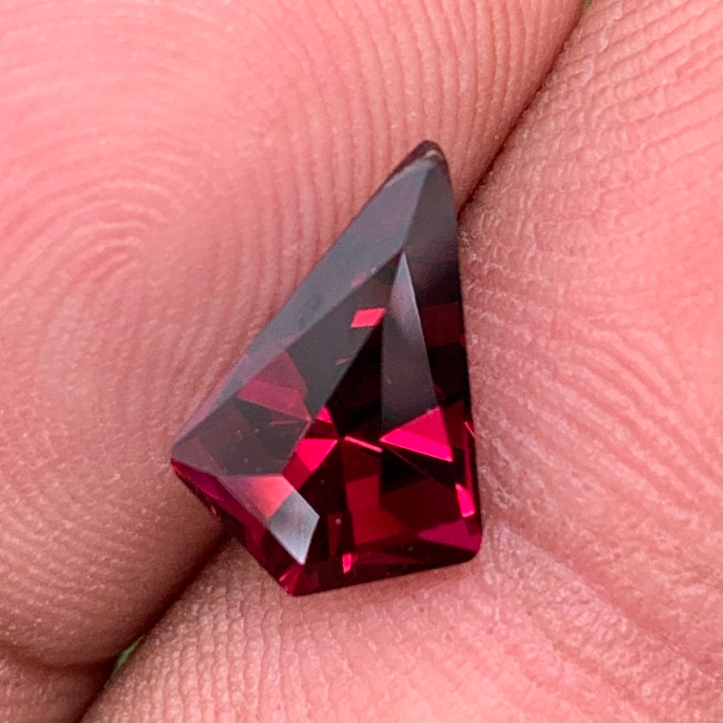 Pinkish Red Garnet Kite 2.25 Ct Natural Unheated Loose Gemstone from Sri Lanka