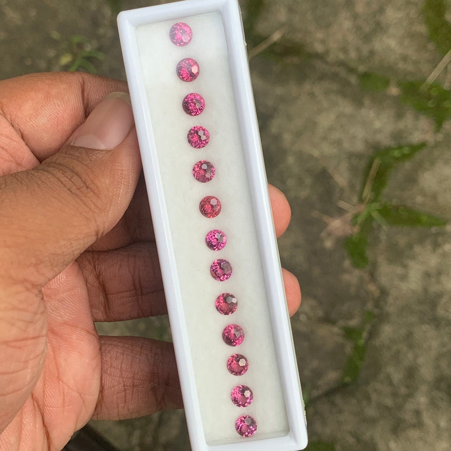 Football Cut Pinkish Red Garnet 7.92 Ct / 13 Stones Loose Gemstone Parcel For Jewelry Making 💎✨