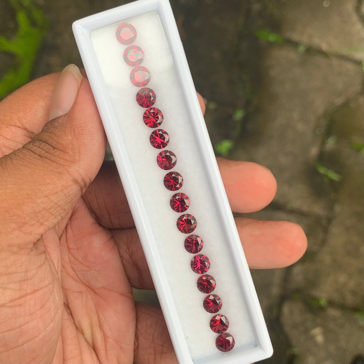Brilliant Cut Red Garnet 12.45 Ct / 16 Stones Loose Gemstone Parcel For Jewelry Making 💎✨
