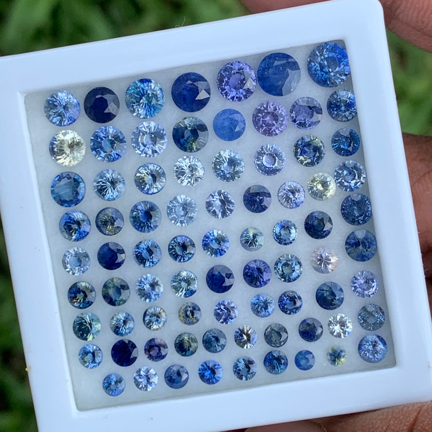 Blue Sapphire 2.5 - 5.5 mm Rounds 20.90 Ct Loose Gemstone Parcel of 79 Stones 💎✨