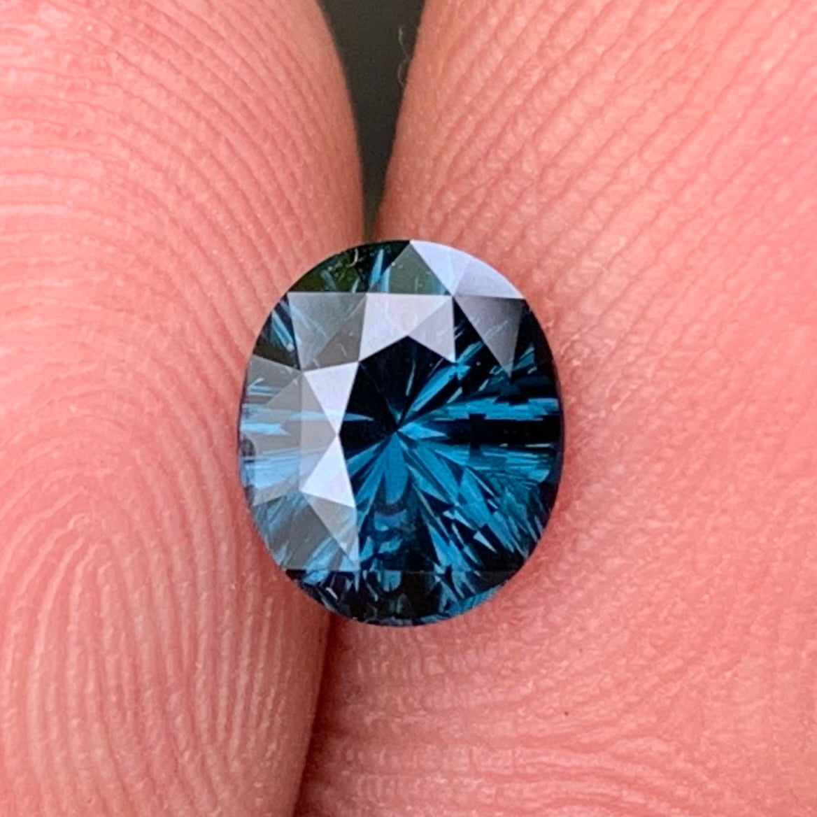 Teal Blue Spinel Fantasy / Concave Cut Oval 0.85 Ct Natural Loose Gemstone For Jewelry Making
