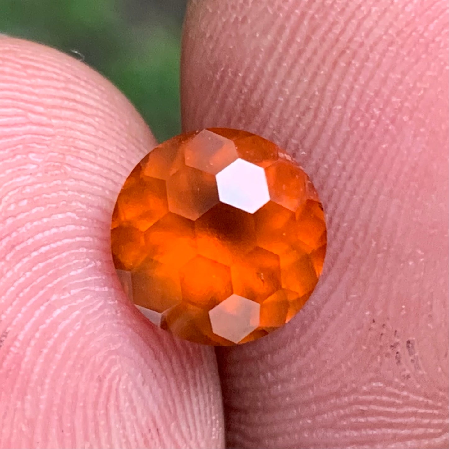 Orangish Garnet Round 8.2 mm / 2.58 Ct Fancy Football Cut Loose Gemstone For Contemporary Jewelry