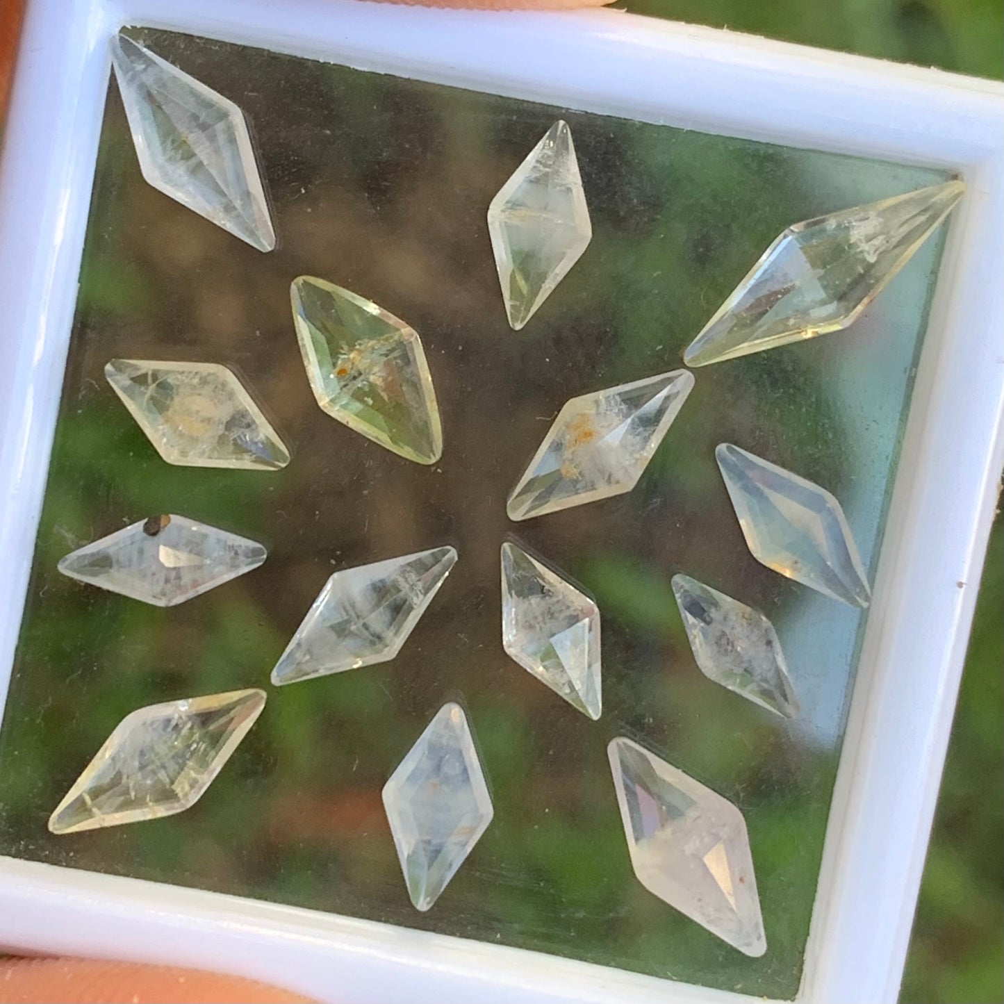 Salt and Pepper Sapphire & Yellow Sapphire Crystal Kites Wholesale Parcel of 8.71 Ct / 14 Stones Natural Unheated Loose Gemstones