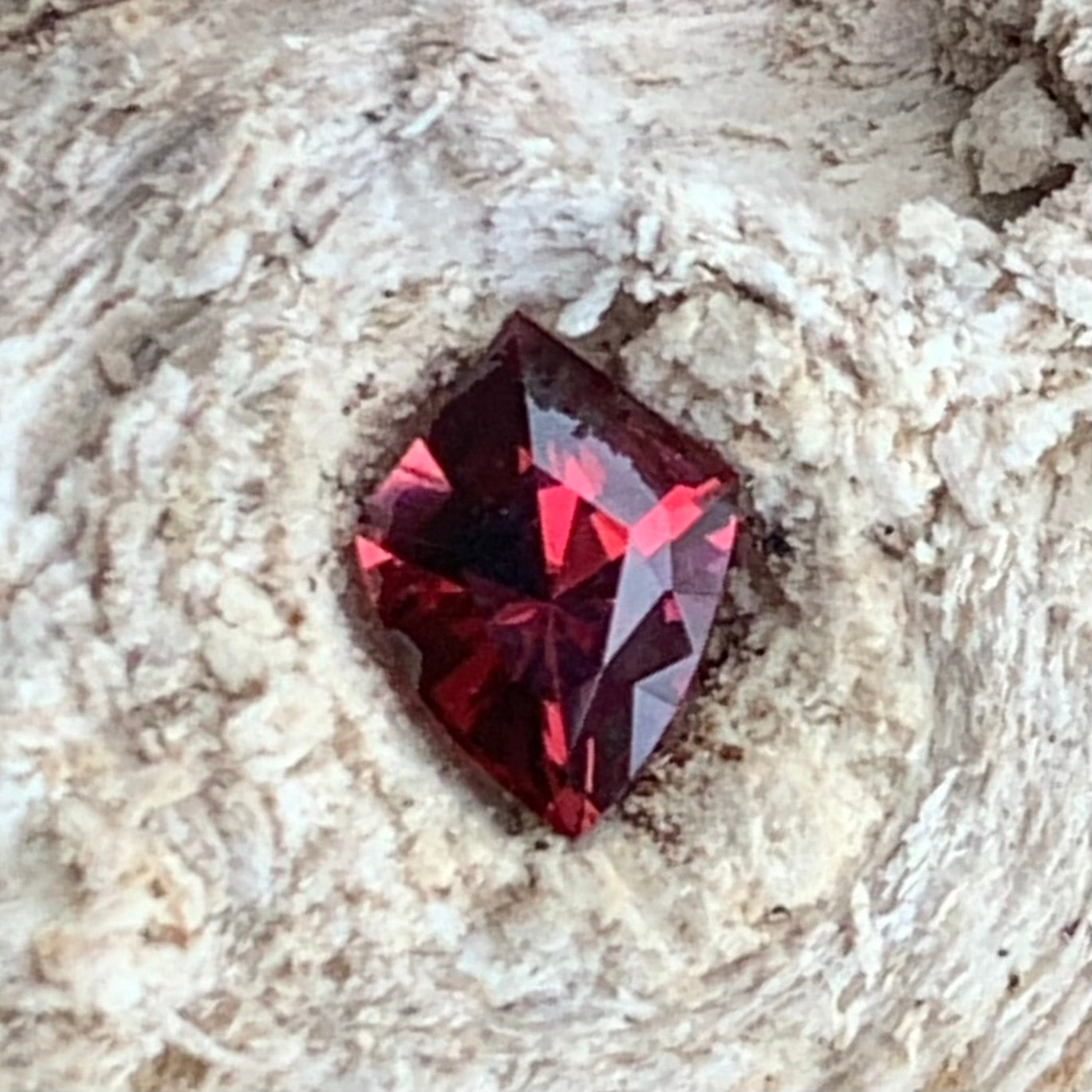 Red Garnet Shield 0.35 Ct Natural Loose Gemstone For Jewelry Making 💎✨