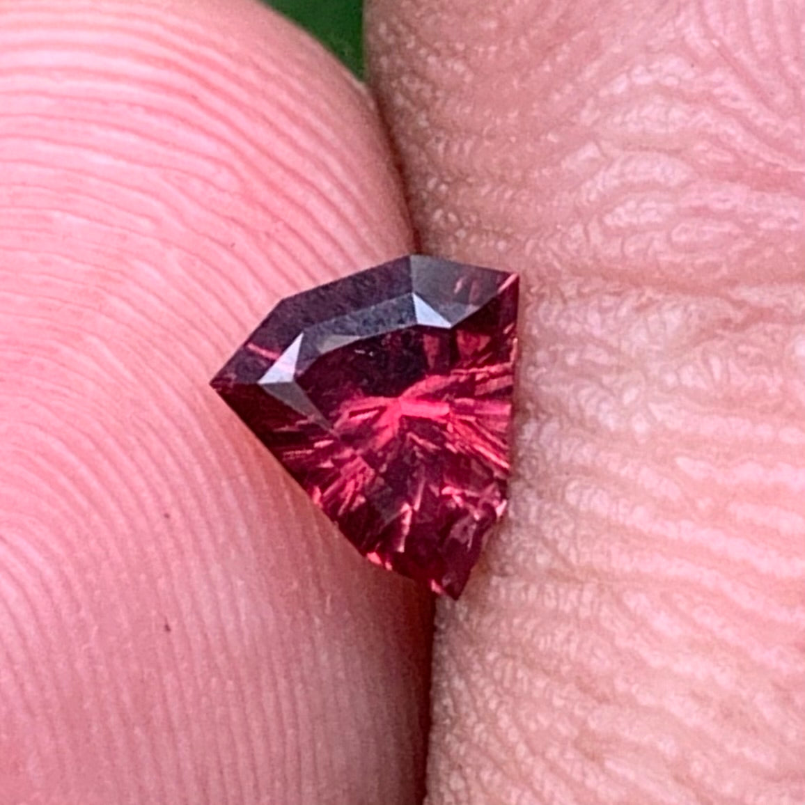 Red Garnet Fantasy / Concave Cut Fancy Shield 0.47 Ct Natural Loose Gemstone For Jewelry Making 💎✨
