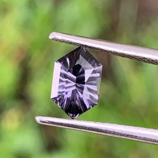 Natural Purplish Gray Spinel Hexagon 0.70 Ct Concave Cut Loose Gemstone For Jewelry Making