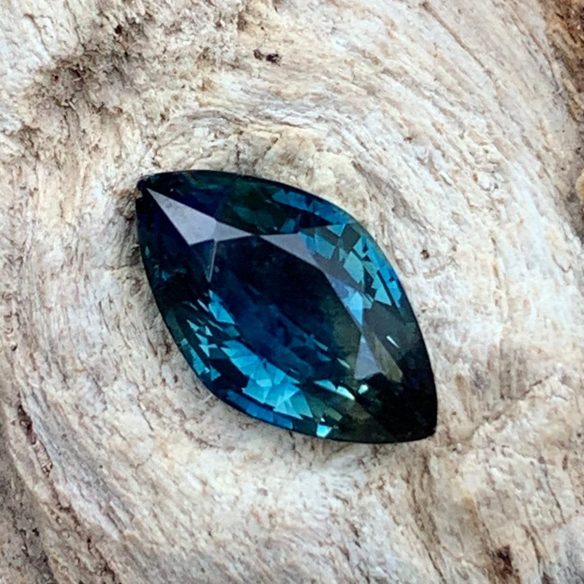 Bicolor Sapphire Teal Blue &amp; Yellow Certified Marquise Heated Only 2.17 Ct Natural Loose Gemstone for Jewelry Making