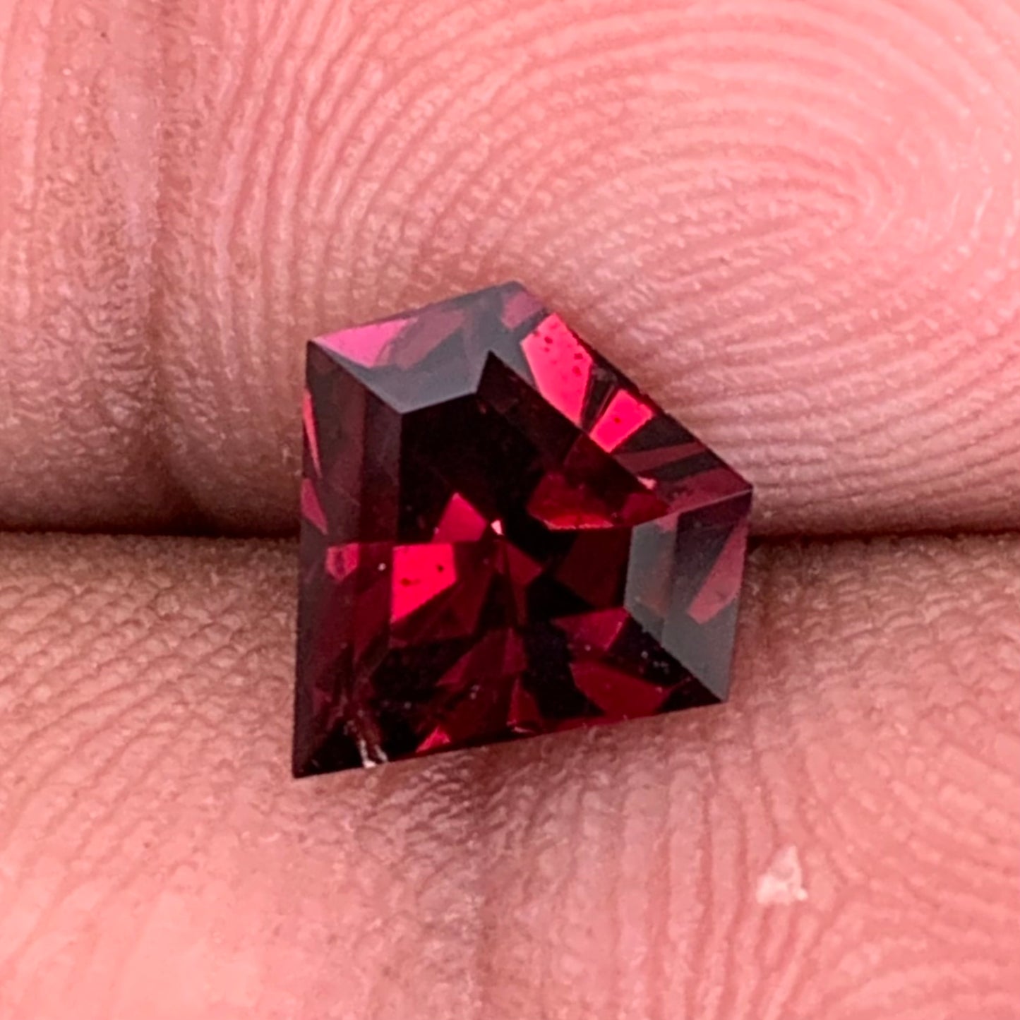 Red Garnet Kite 1.95 Ct Natural Geometric Shape Unheated Loose Gemstone from Sri Lanka