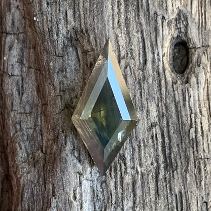 Deep Green Zircon Kite 2.5 Ct Loose Gemstone from Sri Lanka