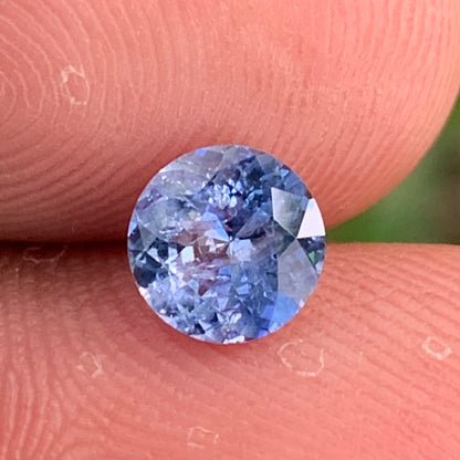 Light Blue Sapphire Round 6.1 mm / 1.01 Ct Flower Cut Heated Only Natural Loose Gemstone For Jewelry Making