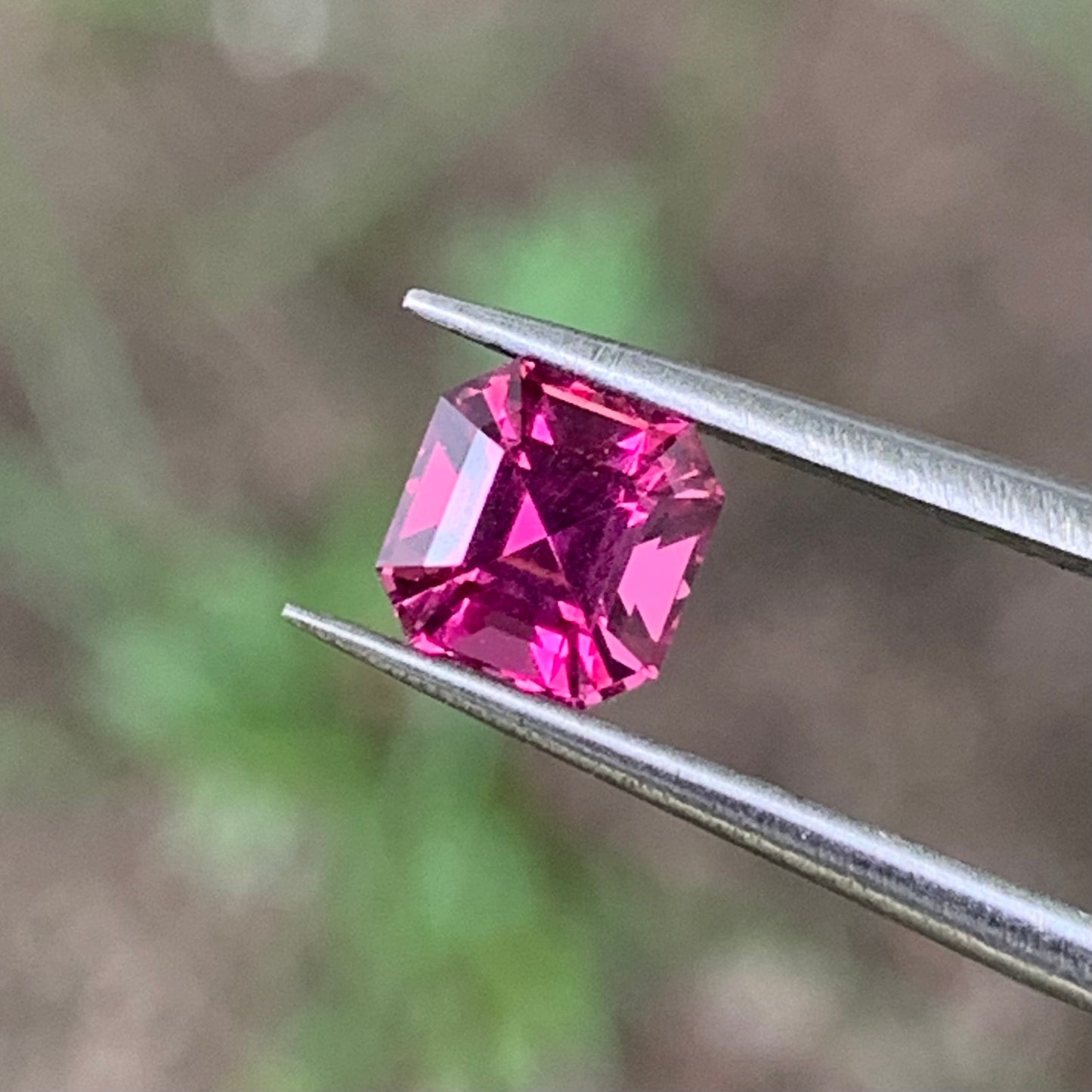 Pink Garnet Corner Cut Square 0.95 Ct Natural Loose Gemstone For Jewelry Making