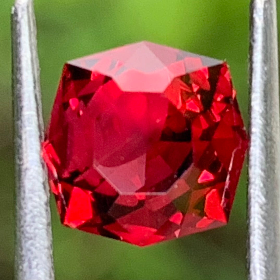 Red garnet Octagonal flower 2.00 ct Creative Cut Loose Gemstone