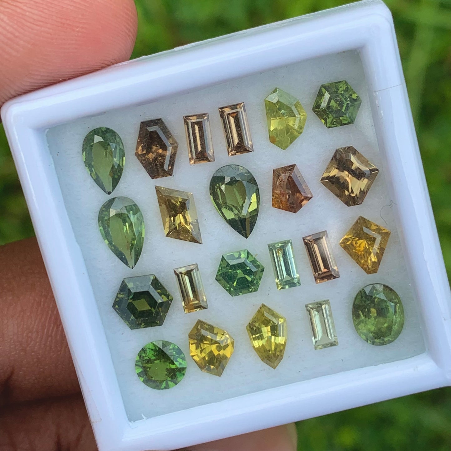 Zircon Different Geometric Shapes Stones Parcel 12.80 Ct / 22 Stones Multicolor Natural Loose Gemstones