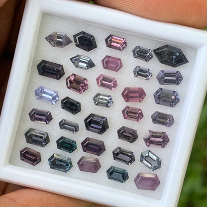 Spinel Eleongated Hexagon Parcel At Wholesale Price 9.42 Ct / 34 Stones