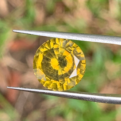 Yellow Zircon 10.4 mm Round 6.71 Ct Loose Gemstone For Contemporary Jewelry