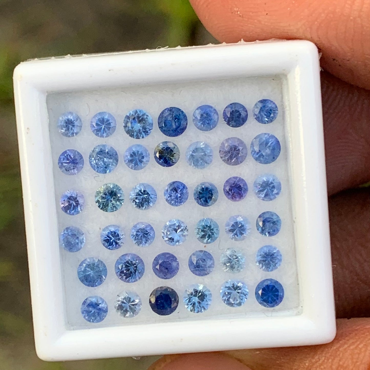 Blue Sapphire 2.3 - 2.7 mm Rounds 3.06 Ct Loose Gemstone Parcel of 40 Stones