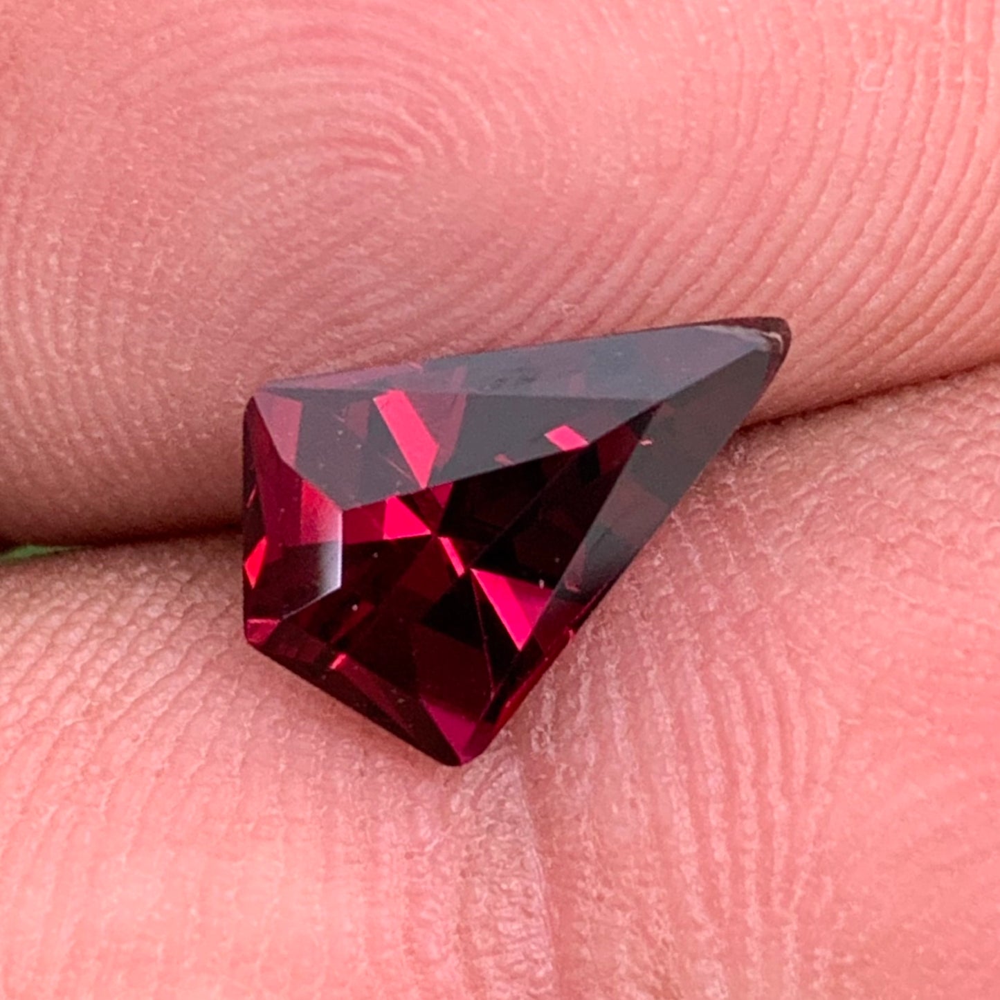 Pinkish Red Garnet Kite 2.25 Ct Natural Unheated Loose Gemstone from Sri Lanka