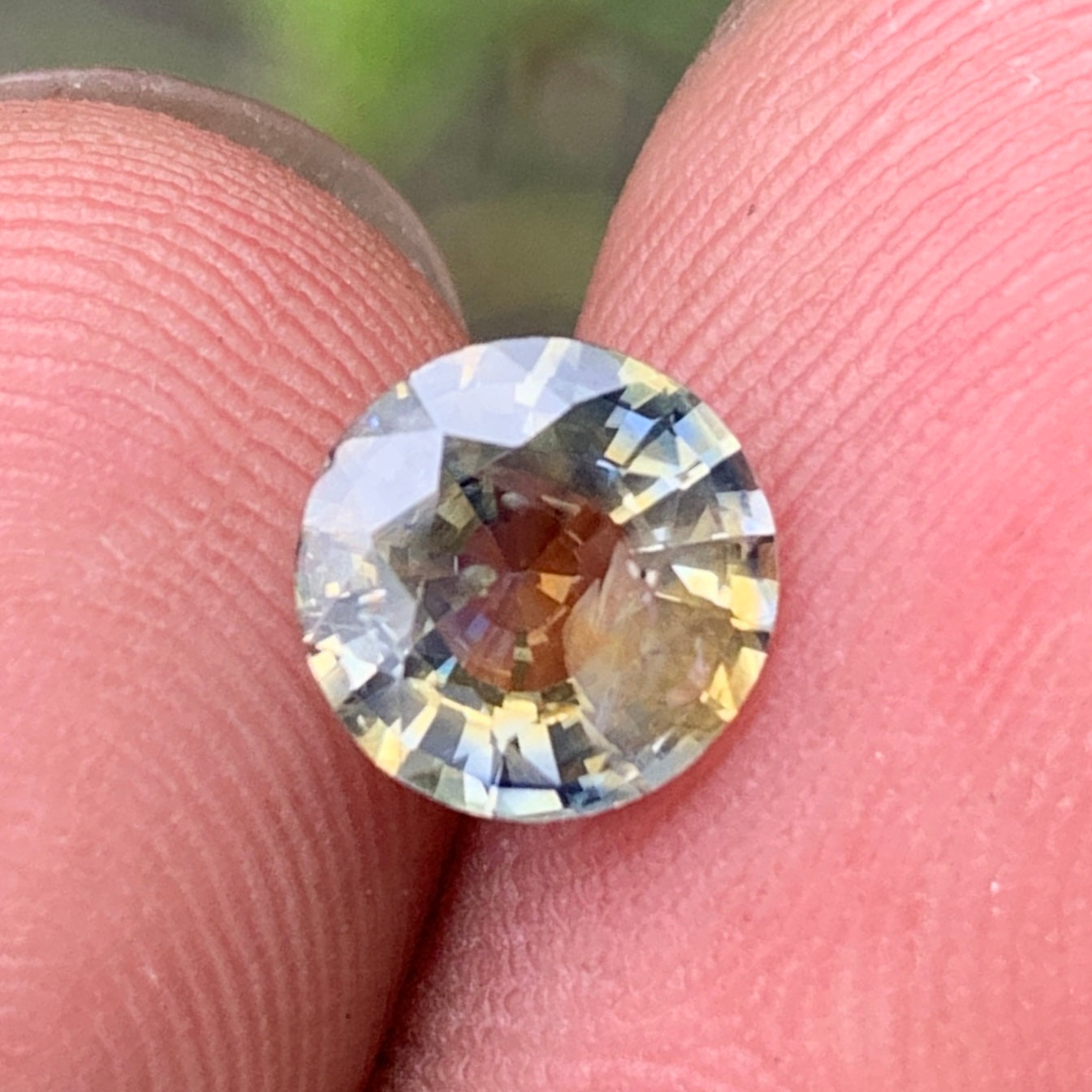 Yellow & Blue Bicolor Sapphire 7.5 mm Round 1.78 Ct Natural Loose Gemstone For Jewelry Making