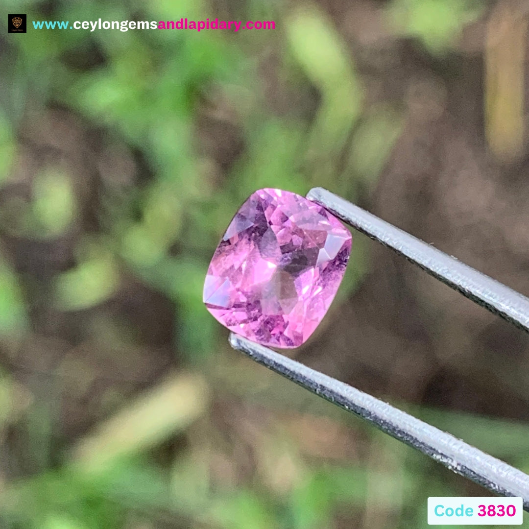 Purplish Pink Spinel Rectangular Cushion 1.25 Ct 💎