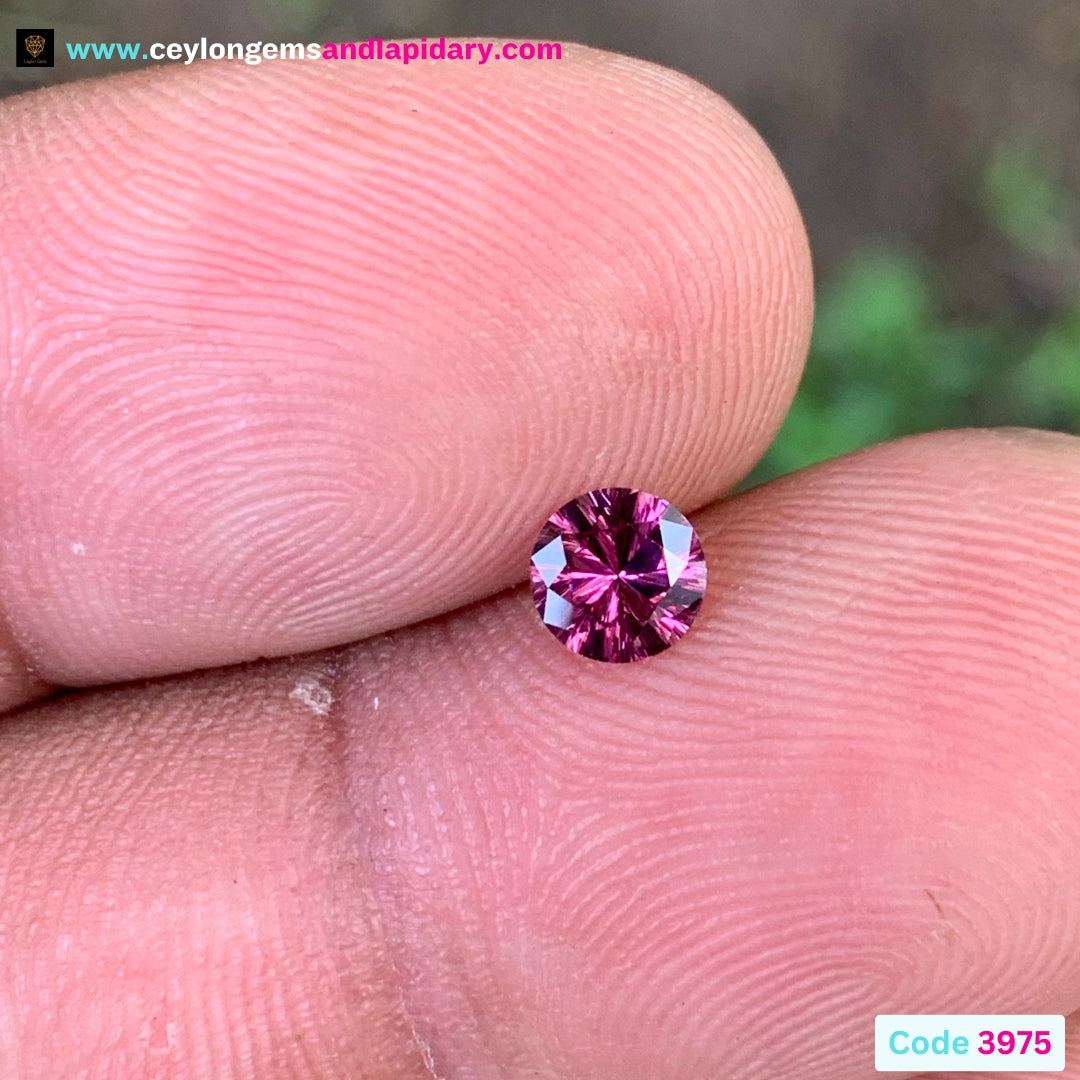 Pinkish Garnet Fantasy Cut / Concave Cut 4.9 mm Round 0.50 Ct Natural Loose Gemstone For Jewelry Making 💎✨