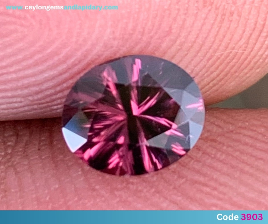 ✨ Velvet Spinel Concave Cut / Fantasy Cut Oval 1.13 Ct Natural Loose Gemstone From Sri Lanka 💎