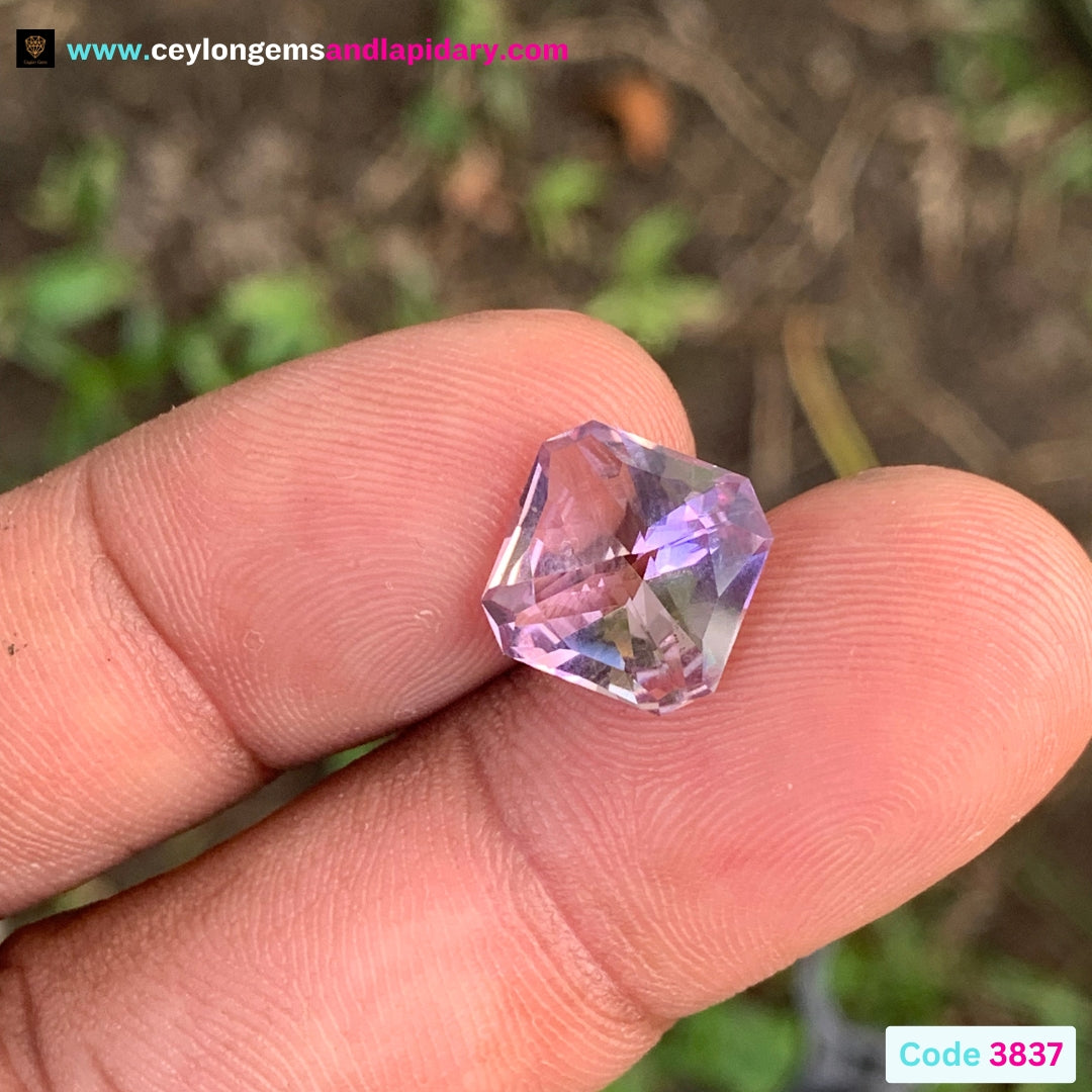 Amethyst Creative Cut Octagon 4.53 Ct 💎