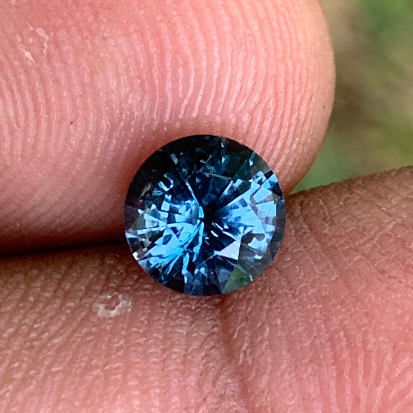 Teal Blue Spinel 6.1 mm Round 1.26 Ct Loose Gemstone For Contemporary Jewelry