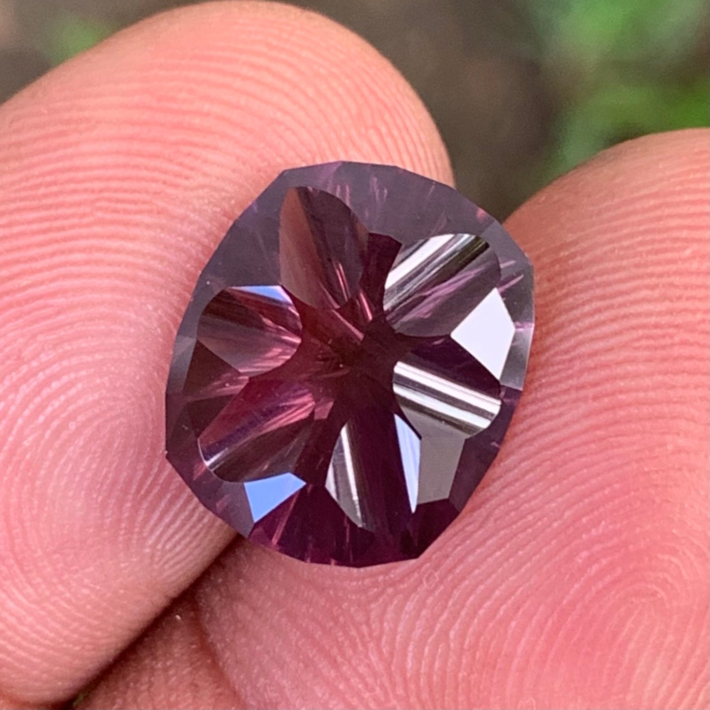 Velvet Spinel Concave Cut / Fantasy Cut Rectangular Cushion 6.61 Ct Natural Loose Gemstone From Sri Lanka