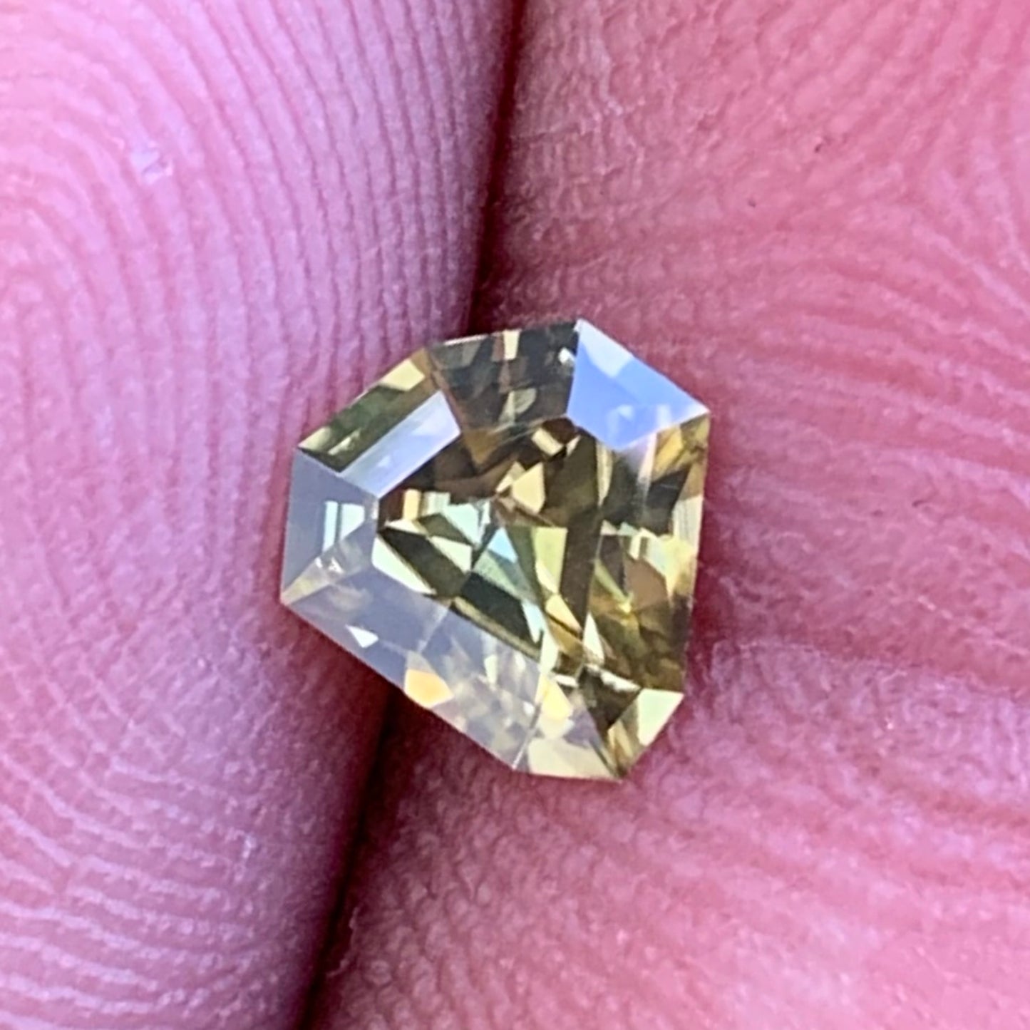 Yellowish Green Zircon Shield 0.78 Ct Natural Loose Gemstone for Jewelry Making