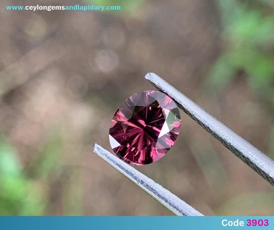 ✨ Velvet Spinel Concave Cut / Fantasy Cut Oval 1.13 Ct Natural Loose Gemstone From Sri Lanka 💎