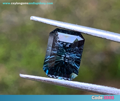 Teal Blue Spinel - Concave Fantasy Emerald Cut, 2.44 Ct 💎