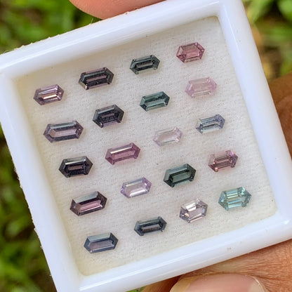 Spinel Elongated Hexagon Parcel 4.38 Ct / 20 Natural Loose Gemstones From Sri Lanka