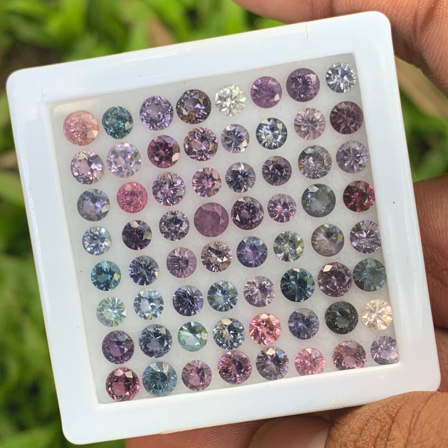 Spinel 4 - 4.5 mm Brilliant  Flower Cut Rounds 19.70 Ct / 64 Stones Parcel of Natural Loose Gemstones From Sri Lanka