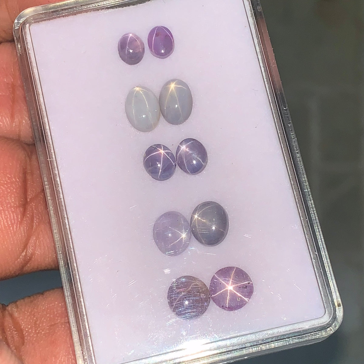 Star Sapphire Oval Cabochon 11.75 Ct / 5 Pairs Parcel from Sri Lanka