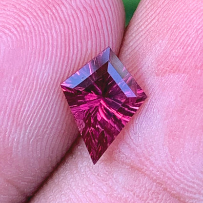Pinkish Red Garnet Concave Fantasy Cut 1.35 Ct Modified Kite Natural Loose Gemstone