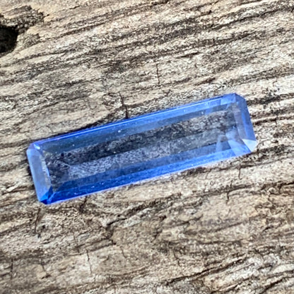 Blue Sapphire Emarald Cut 0.85 Ct Natural Heated Only Loose Gemstone from Sri Lanka