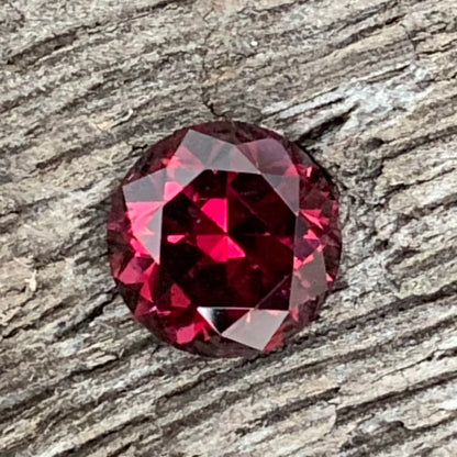 Deep Red Garnet Round 2.40 Ct Natural Unheated Loose Gemstone For Center Stone