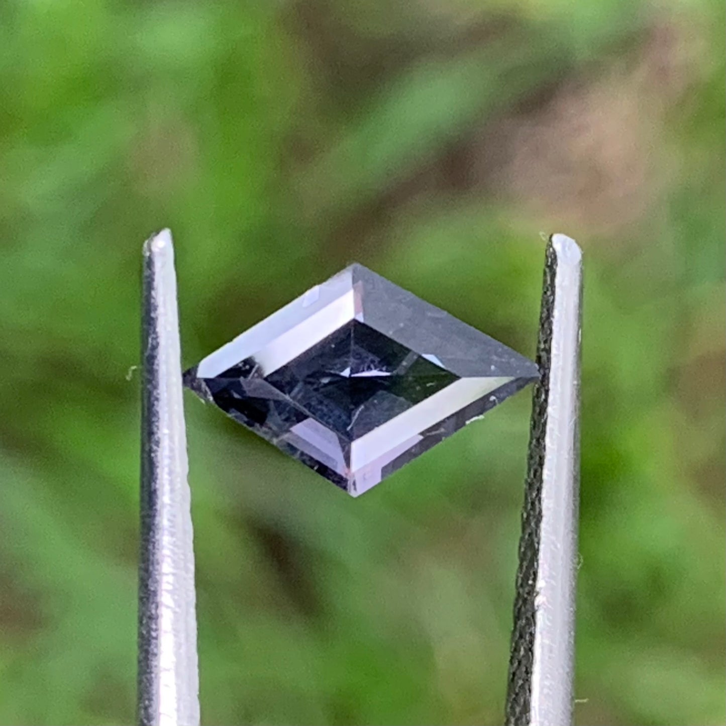 Spinel Kite Deep Purple 0.9 Ct Natural Loose Gemstone For Jewelry