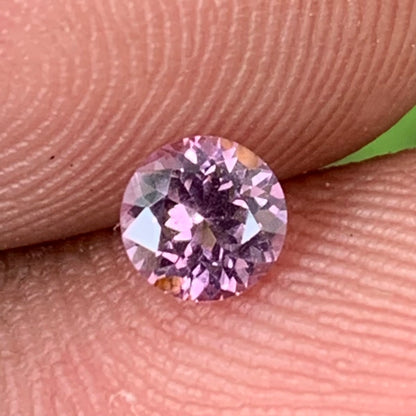 Purplish Pink Spinel Round 4.55 mm / 0.43 Ct Flower Cut Loose Gemstone For Jewelry Making