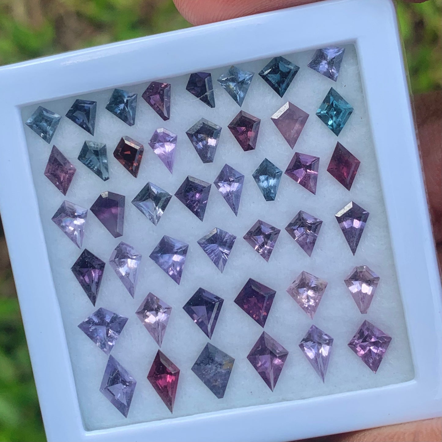 Spinel Kites & Lozenges Natural Multicolor Loose Gemstone Parcel 13.03 Ct / 43 Gemstones From Sri Lanka