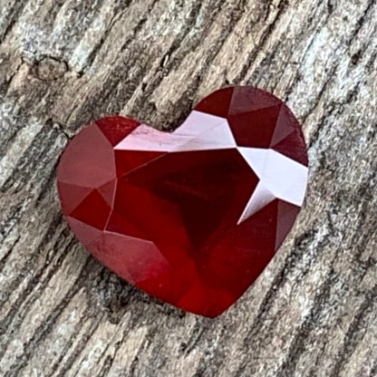 Hazy Orangish Red Garnet Heart 1.7 Ct Loose Gem Stone from Sri Lanka